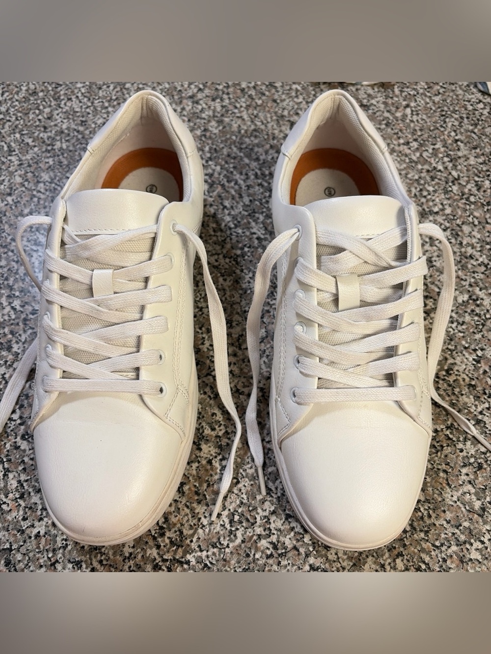 Men's Minimalist White Leather Sneakers